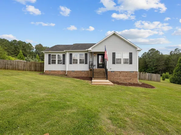 8366 Silas Dr, Snow Camp, NC 27349