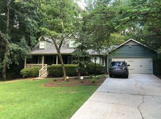 175 Downing Ct, Fayetteville, GA