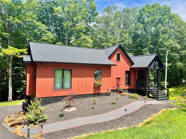 128 Hillside Lane, Jefferson, NC 28640