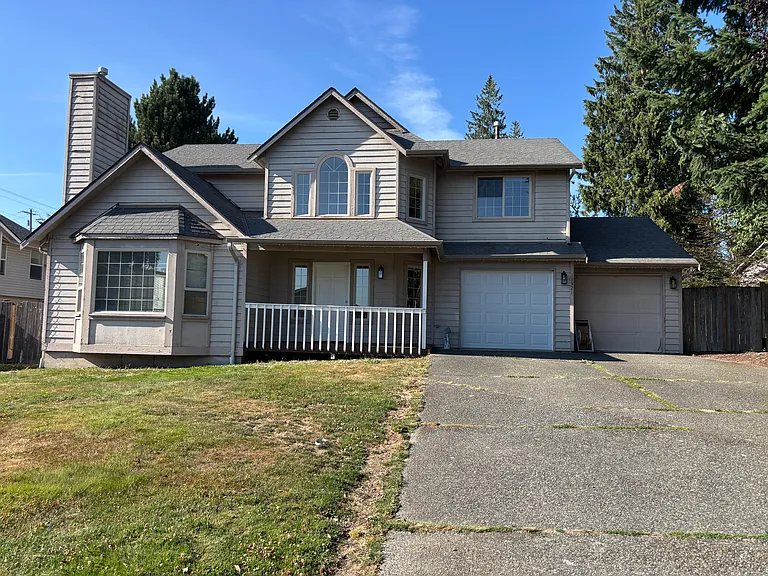 40th Ave W — Photo 1