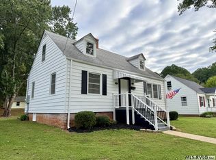 1011 2nd Ave, Lawrenceville, VA 23868