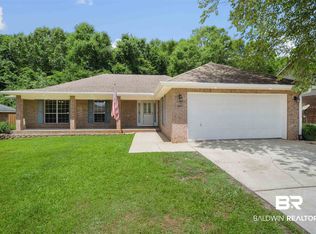 28075 Chateau Dr, Daphne, AL 36526
