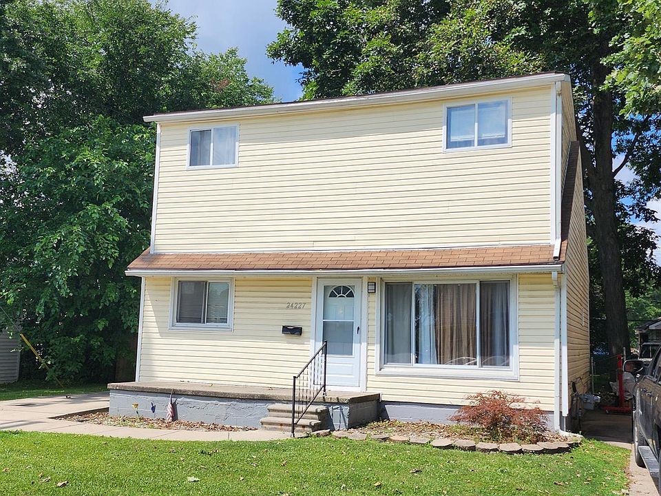1st image of 24227 Wilmot Ave