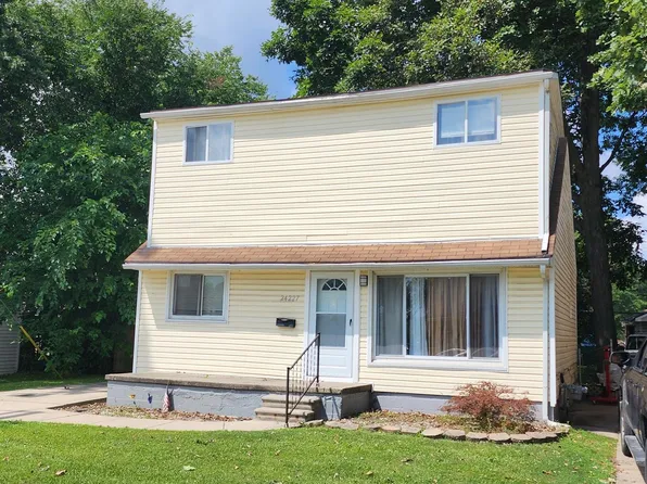 24227 Wilmot Ave, Eastpointe, MI 48021