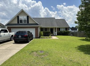 590 Americana Dr, Raeford, NC 28376
