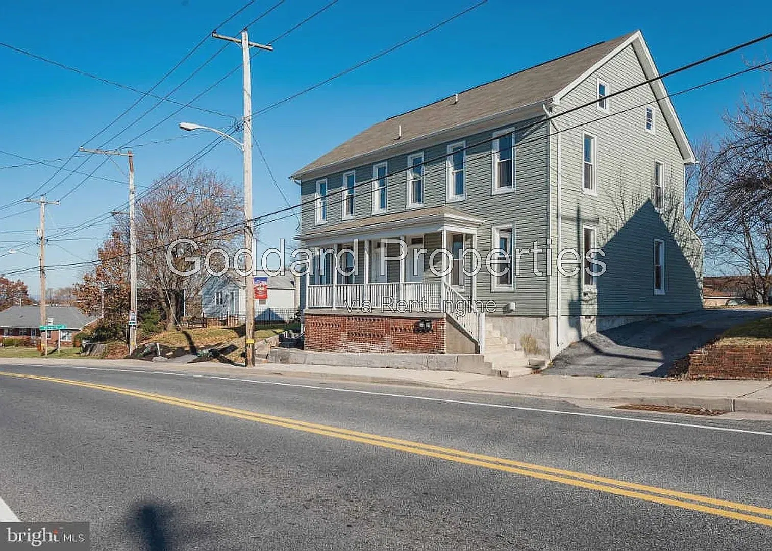 2 bed, 1.0 bath, 950 sqft, $1,500 — Photo 2