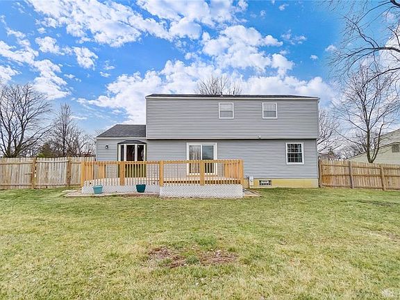2nd image of 404 Poplar Grove Dr