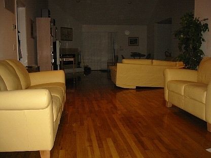 1st image of 9 Laura Ct