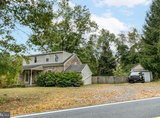 300 Orchard Rd, Fleetwood, PA 19522