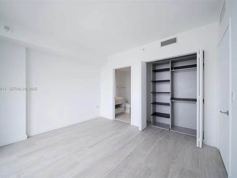 55 SW 9th St #3207 — Photo 11