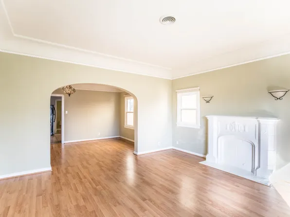 327 1/2 N Stanley Ave, Los Angeles, CA 90036