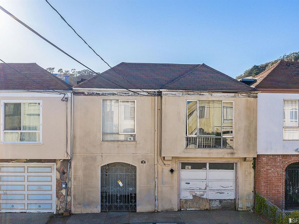 1st image of 76 Carrizal St