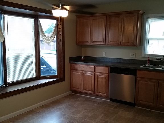 Kitchen 2 of 2