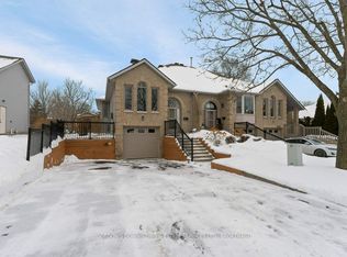 1112 Featherstone Ct, Kingston, ON K7M8R5