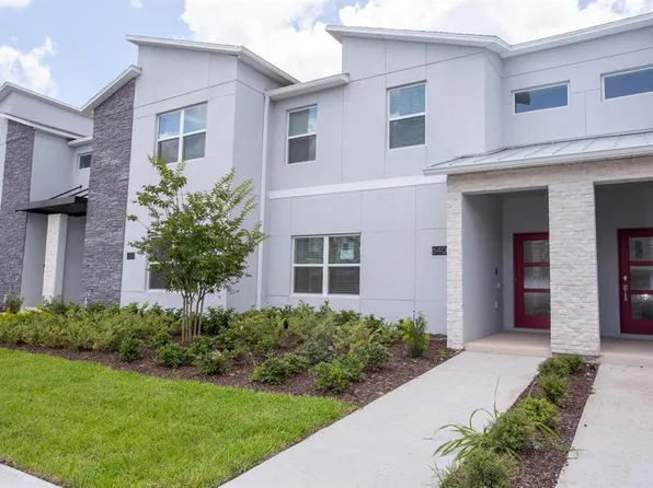 640 Pebble Beach Dr #640, Davenport, FL 33896