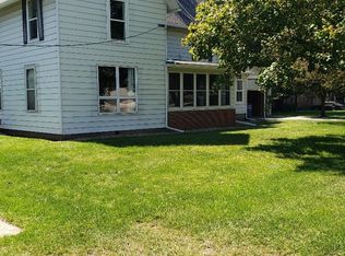 9052 W State Road 8, La Crosse, IN 46348