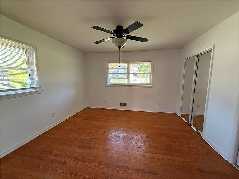 1395 Siesta Ln — Photo 11