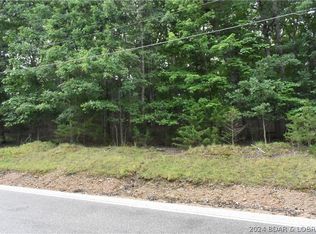 55 Susan Rd, Lake Ozark, MO 65049
