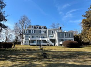 44 Bliss Mine Rd APT 2, Middletown, RI 02842