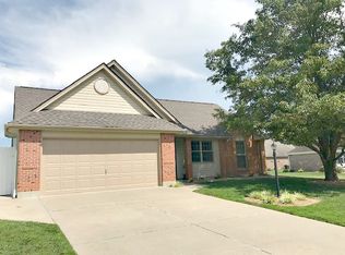 7131 Greenlake Dr, Evansville, IN