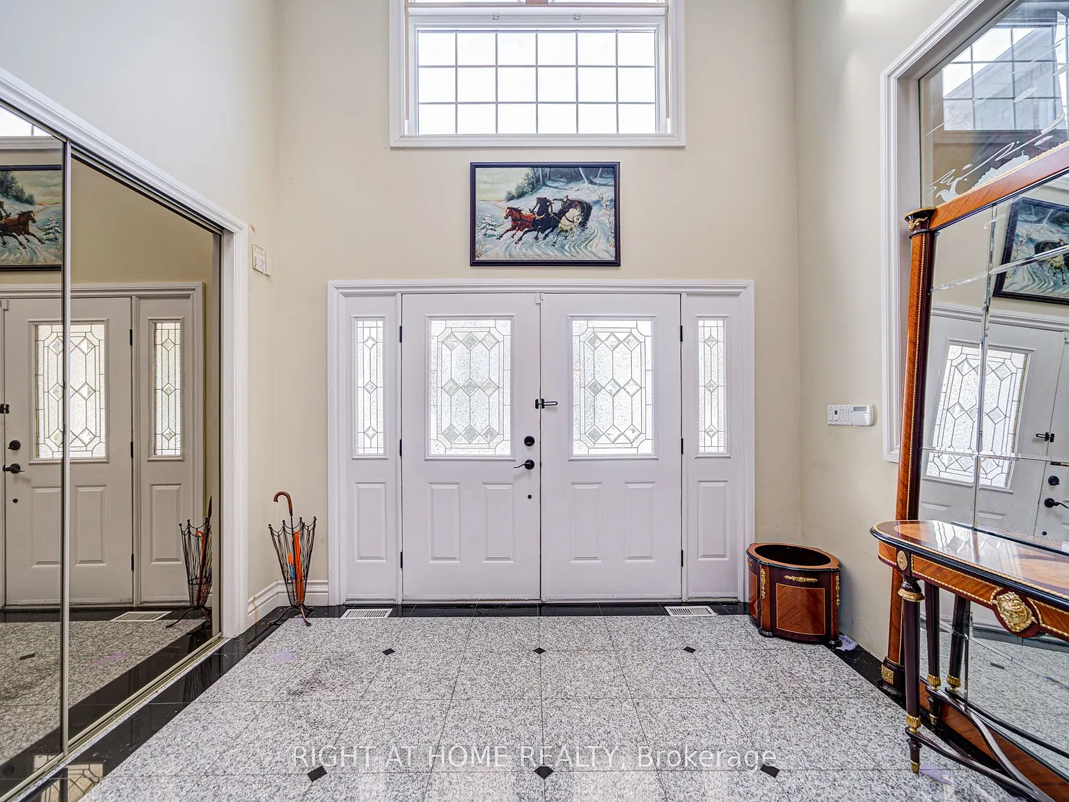 5 bed, $10,000 — Photo 4