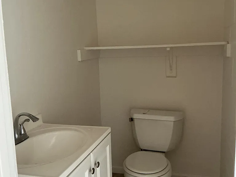 918 W Lincoln Ave #3 — Photo 4
