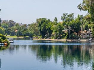 4601 Park Adelfa, Calabasas, CA 91302
