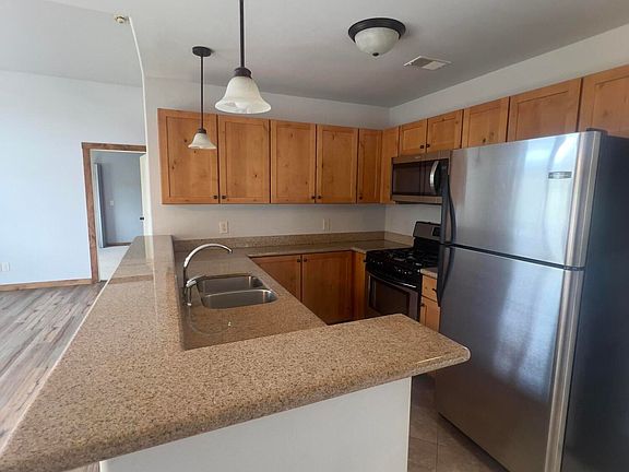 5th image of 540 Redcliff Cir #E-203