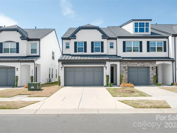 4820 Blanchard Way, Charlotte, NC 28226