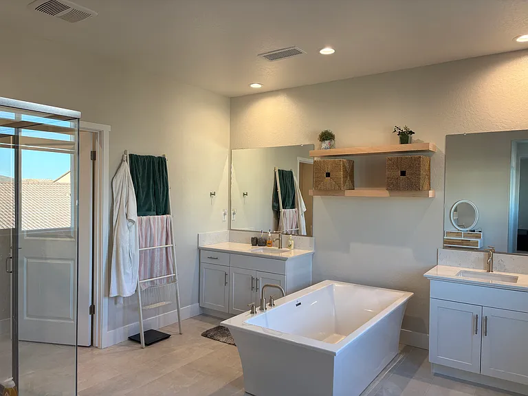 2875 E Colina Dr — Photo 18