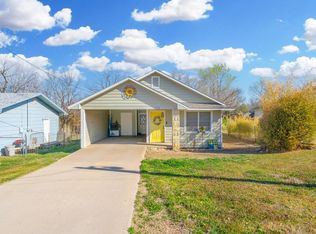 1722 Chicago Ave, Winfield, KS 67156