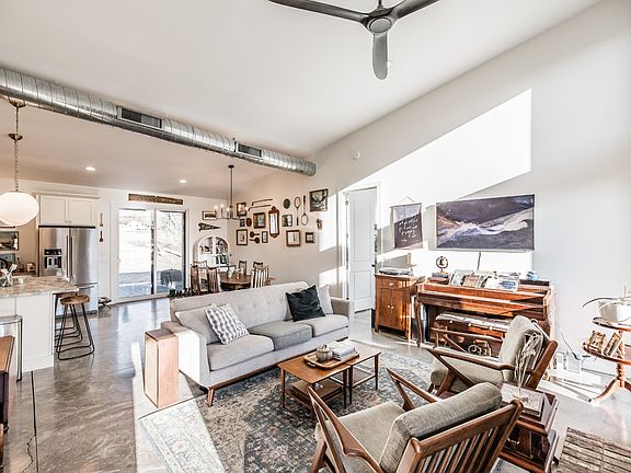 4th image of 378 Mount Vernon Rd