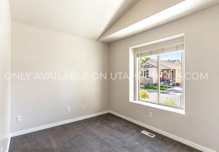 12461 S Mayan St — Photo 15