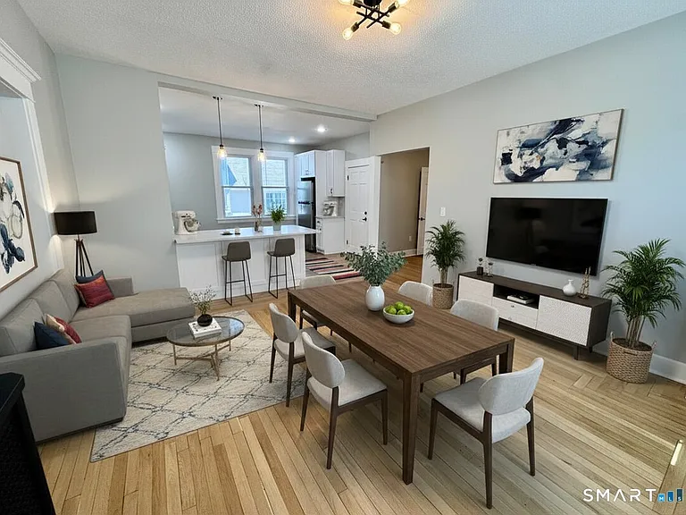 47 W Prospect St #2 — Photo 10