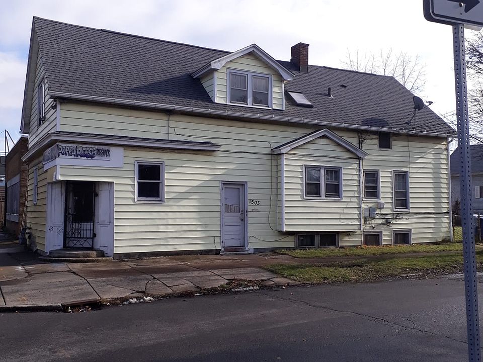 1st image of 1503 E Delavan Ave