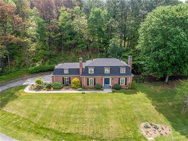 1st image of 34 Forest Park Dr