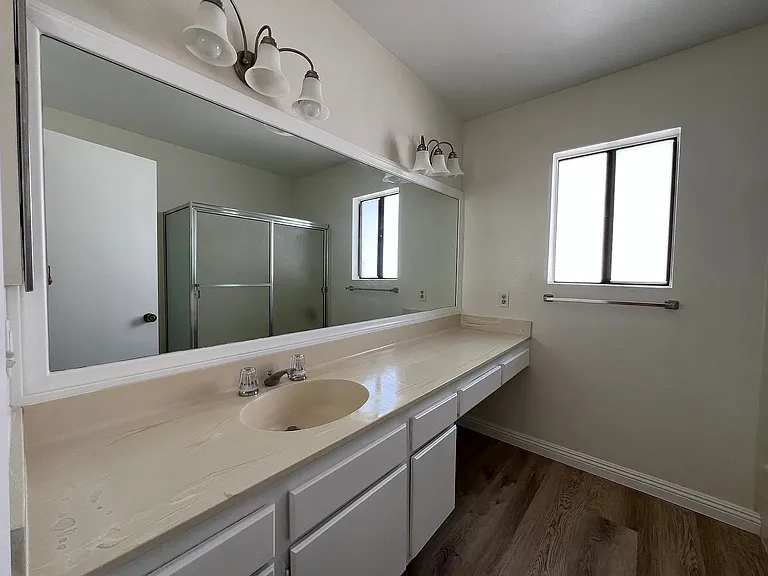 598 W Huntington Dr #K — Photo 13