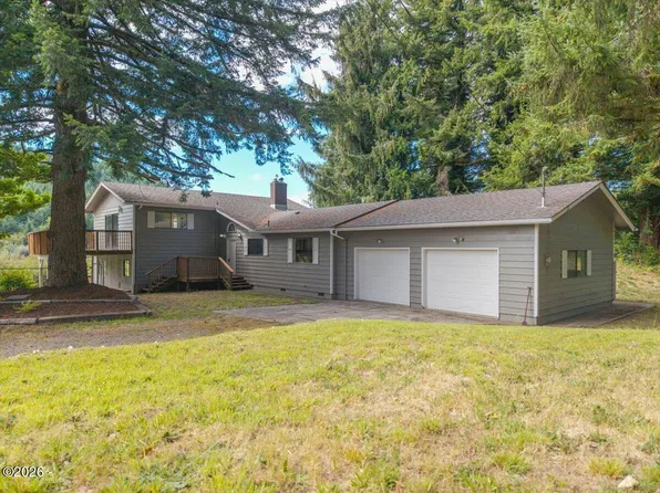 1484 Yasek Loop, Toledo, OR 97391