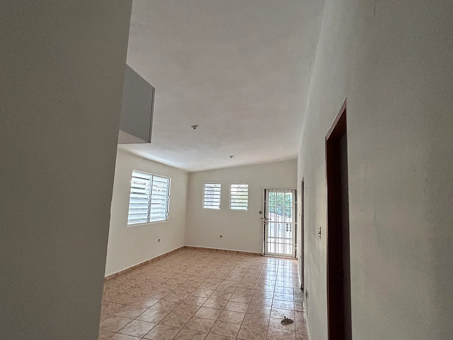 56 Calle Nemesio Canales — Photo 3