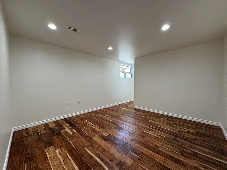60 Wilfred Ave #B — Photo 2