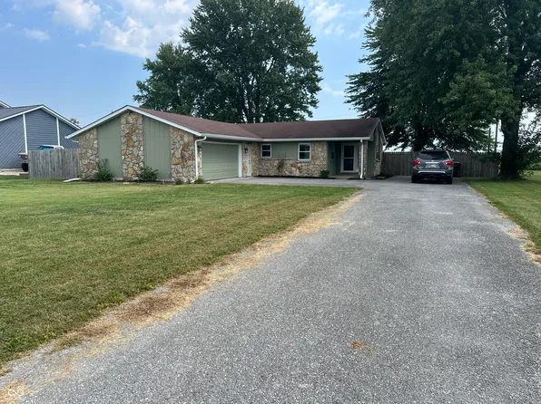 1560 N 700 W, Arlington, IN 46104