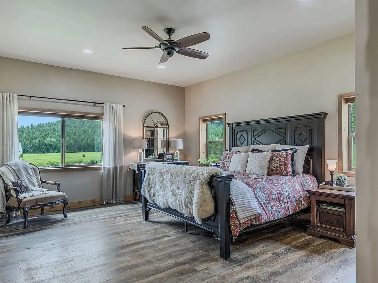 3141 N Riley Creek Rd — Photo 4