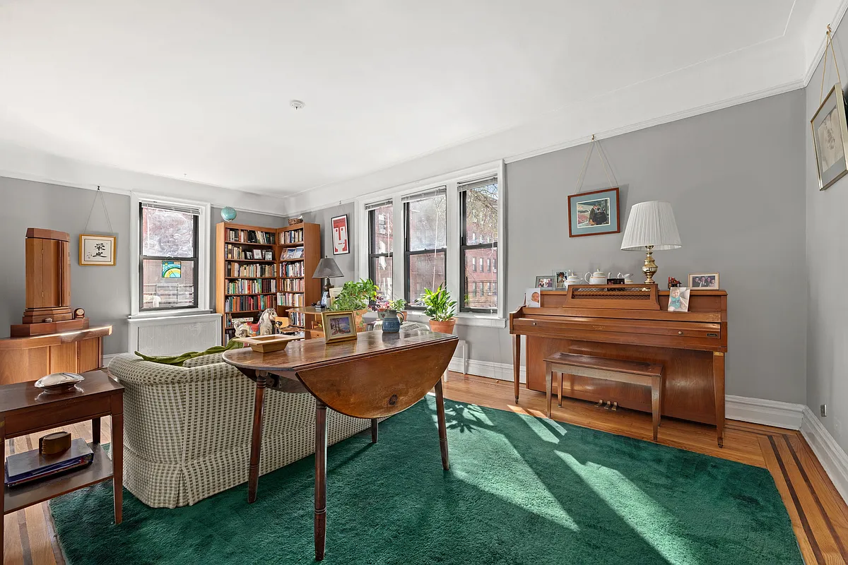83-10 35th Ave Unit 3S  