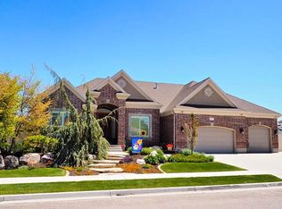 12937 S Old Country Ct, Riverton, UT 84065