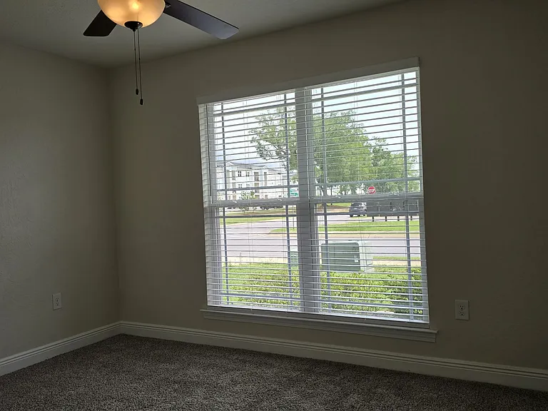 5157 Peach Dr — Photo 28