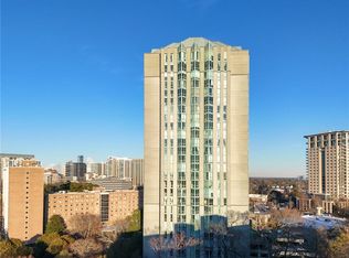 2870 Pharr Court South NW #Nw-2809-2809, Atlanta, GA 30305