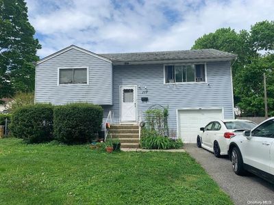 113 6th Avenue, Huntington Station, NY, 11746