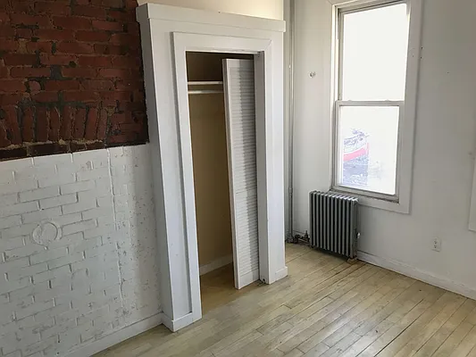 Rented by Bedford 6 Real Estate | media 23