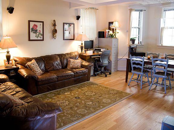 2nd image of 580 Sheridan Sq #G