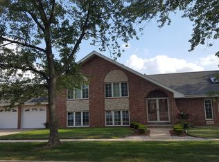 11001 Menard Ave, Chicago Ridge, IL 60415